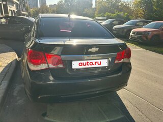 2013 Chevrolet Cruze I Рестайлинг, чёрный, 320000 рублей, вид 2