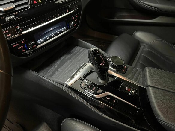 2021 BMW 5 серии 530d xDrive VII (G30/G31/G38) Рестайлинг, чёрный, 4600000 рублей - вид 20