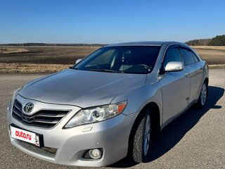2008 Toyota Camry VI (XV40), серебристый, 950000 рублей, вид 1