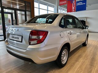 2026 Lada (ВАЗ) Granta I Рестайлинг, серебристый, 1007000 рублей, вид 5