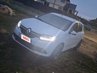 2017 Renault Sandero II, белый, 600000 рублей, вид 1