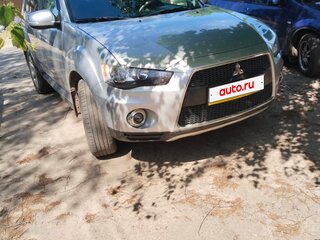 2011 Mitsubishi Outlander II Рестайлинг, серебристый, 1210000 рублей, вид 3