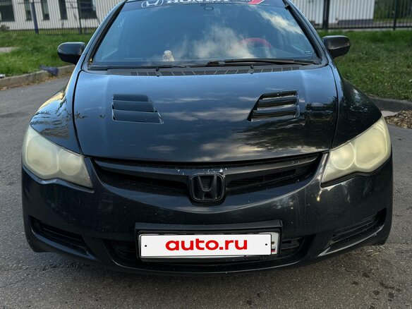 2006 Honda Civic VIII, чёрный, 550000 рублей - вид 2