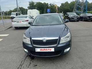 2010 Skoda Octavia DSG7 II (A5) Рестайлинг, серый, 800000 рублей, вид 1