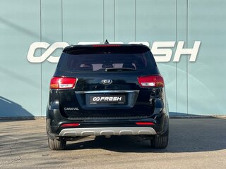 2017 Kia Carnival III, чёрный, 2290000 рублей, вид 4