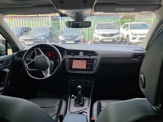 2023 Volkswagen Tiguan Allspace II Рестайлинг, белый, 2400000 рублей, вид 5