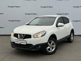 2011 Nissan Qashqai I Рестайлинг, белый, 875000 рублей, вид 1