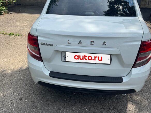 2022 Lada (ВАЗ) Granta I Рестайлинг, белый, 620000 рублей - вид 2