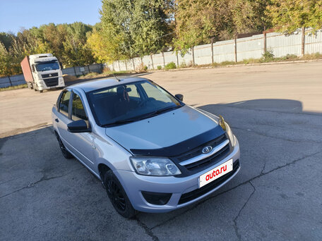 2018 Lada (ВАЗ) Granta I, белый, 420000 рублей, вид 2