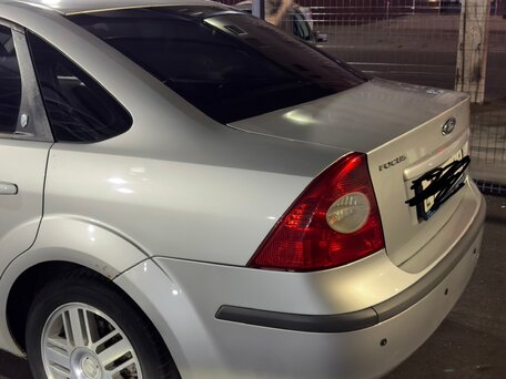 2006 Ford Focus II, серебристый, 390000 рублей, вид 4