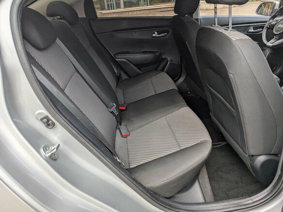 2018 Kia Rio IV, серебристый, 1165000 рублей - вид 21
