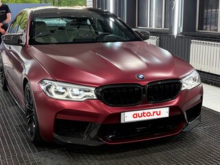 2017 BMW M5 VI (F90), чёрный, 6750000 рублей, вид 3