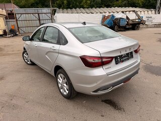 2025 Lada (ВАЗ) Vesta I Рестайлинг (NG), серебристый, 1700000 рублей, вид 2