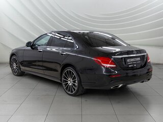 2019 Mercedes-Benz E-Класс 200 V (W213, S213, C238), чёрный, 3298000 рублей, вид 5