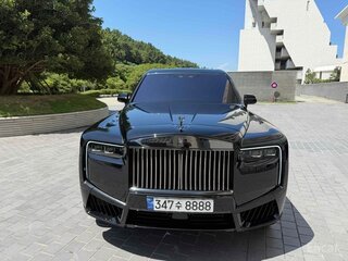 2020 Rolls-Royce Cullinan Black Badge I (Series I), чёрный, 40850284 рублей, вид 2
