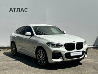 2021 BMW X4 30d II (G02), белый, 5590000 рублей, вид 3