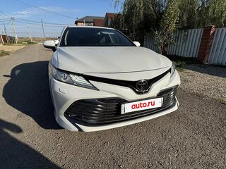 2021 Toyota Camry VIII (XV70), белый, 3350000 рублей, вид 5
