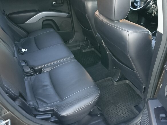 2010 Mitsubishi Outlander II Рестайлинг, коричневый, 1250000 рублей - вид 15