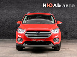 2018 Ford Kuga II Рестайлинг, красный, 1980000 рублей, вид 2