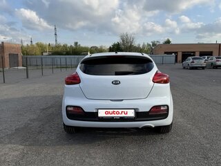 2013 Kia Ceed II, белый, 1100000 рублей, вид 5