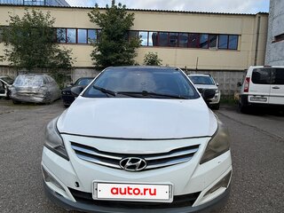 2016 Hyundai Solaris I Рестайлинг, белый, 350000 рублей, вид 2