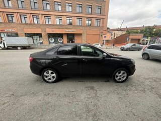 2017 Lada (ВАЗ) Vesta I, чёрный, 400000 рублей, вид 2