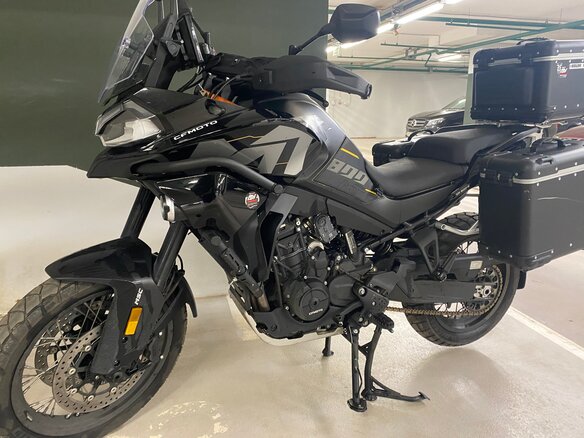 2024 CFMoto 800MT Explore, чёрный, 930000 рублей