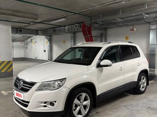 2011 Volkswagen Tiguan I Рестайлинг, белый, 1230000 рублей, вид 1
