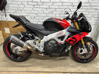 2019 Aprilia Tuono V4, красный, 1100000 рублей, вид 3