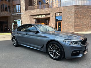 2017 BMW 5 серии 520d xDrive VII (G30/G31/G38), серый, 3099000 рублей, вид 4