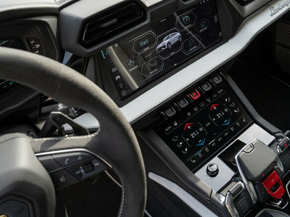 2025 Lamborghini Urus SE I Рестайлинг, зелёный, 38790000 рублей - вид 26