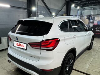 2019 BMW X1 18d sDrive II (F48) Рестайлинг, белый, 2650000 рублей, вид 4