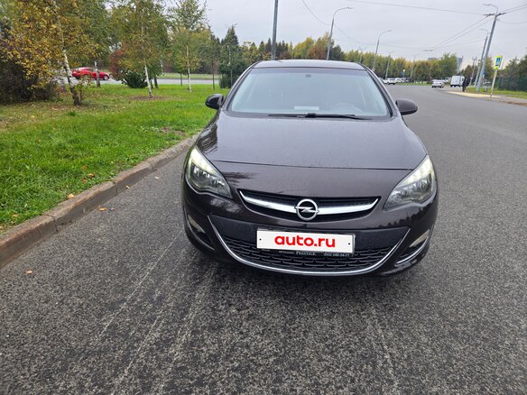 2014 Opel Astra J Рестайлинг, коричневый, 780000 рублей