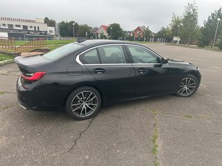 2020 BMW 3 серии 330i xDrive VII (G2x), чёрный, 2800000 рублей, вид 3