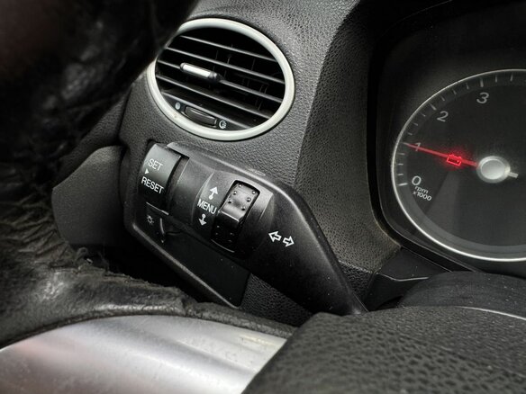 2006 Ford Focus II, белый, 320000 рублей - вид 11