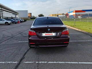 2009 BMW 5 серии 525i V (E60/E61) Рестайлинг, красный, 970000 рублей, вид 4