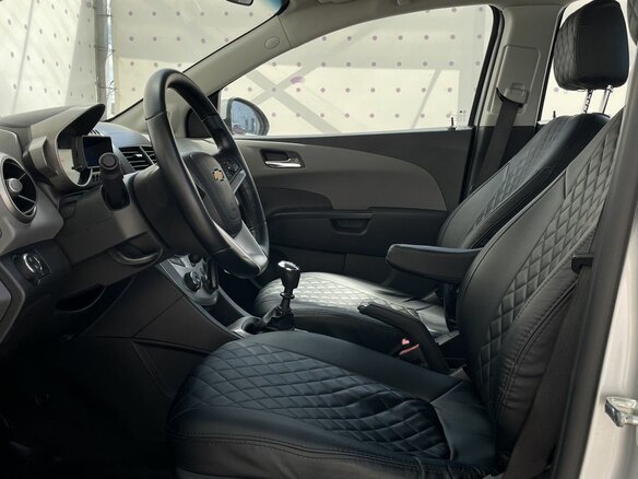 2012 Chevrolet Aveo II, серебристый, 765000 рублей - вид 10