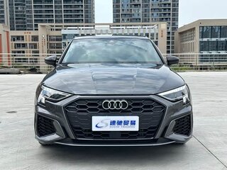 2022 Audi A3 35 TFSI IV (8Y), серебристый, 2350000 рублей, вид 2