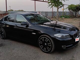 2013 BMW 5 серии 528i xDrive VI (F10/F11/F07), чёрный, 1250000 рублей, вид 1