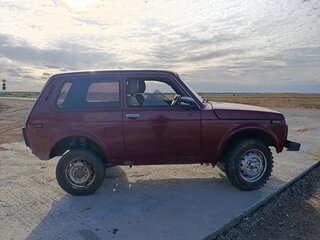 1994 Lada (ВАЗ) 2121 (4x4) I Рестайлинг, красный, 175000 рублей, вид 3