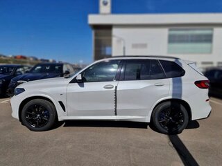 2026 BMW X5 30d IV (G05/G18) Рестайлинг, белый, 13500000 рублей, вид 4