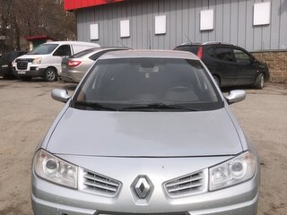 2008 Renault Megane II Рестайлинг, серебристый, 300000 рублей, вид 1