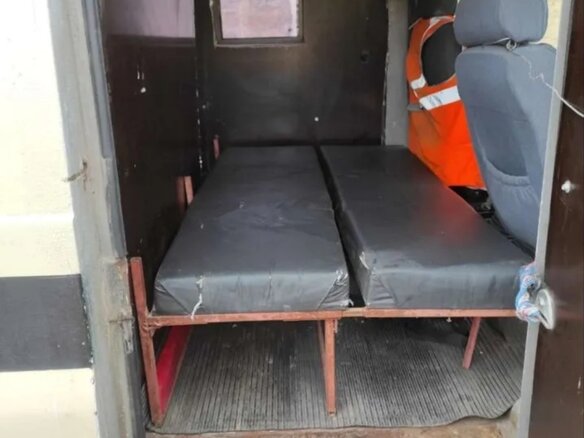 2005 Ford Transit, бежевый, 350000 рублей - вид 7