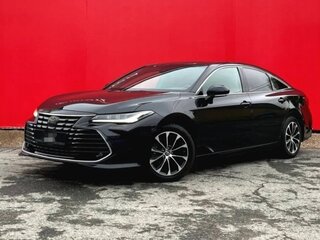 2022 Toyota Avalon V, чёрный, 3400000 рублей, вид 1