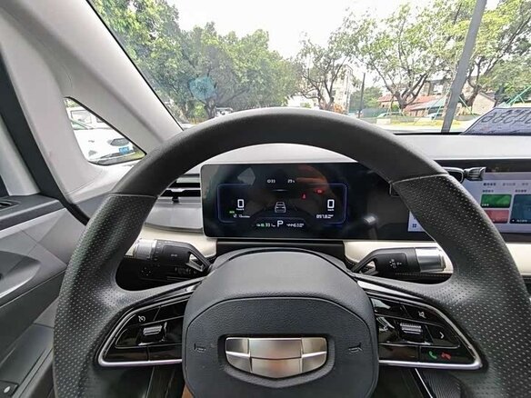2024 Geely Geometry E 39.4 kWh, белый - вид 9
