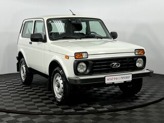 2021 Lada (ВАЗ) 2121 (4x4) I Рестайлинг (2020), белый, 765000 рублей, вид 4