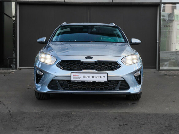 2020 Kia Ceed III, серебристый - вид 1