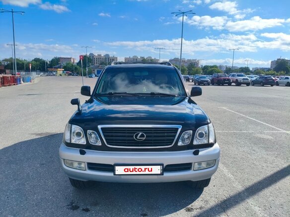 1999 Lexus LX 470 II, чёрный - вид 1