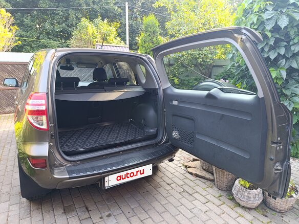 2011 Toyota RAV4 III (XA30) Рестайлинг, бежевый - вид 19