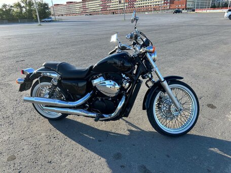 2014 Honda VT 400, чёрный, 500000 рублей, вид 1